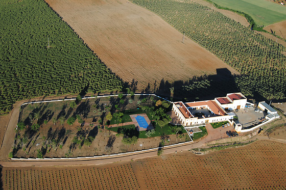 HOTEL BODEGA EL MORAL - photo 1