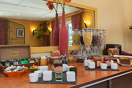 Brit Hotel Avignon Sud