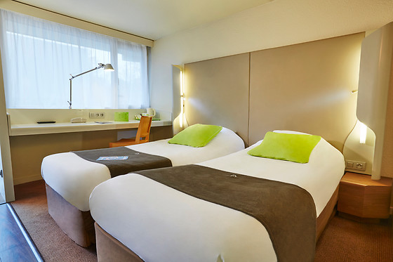 Hotel Campanile Epône - photo 4
