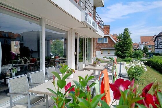 Hotel Maxim - photo 2