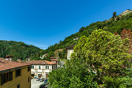 Bridge Hotel