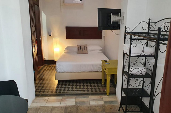 URBAN SUITES TERRACE & BAR - photo 5