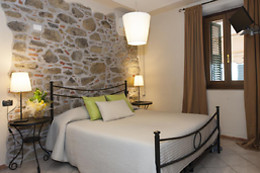 Hotel Monti