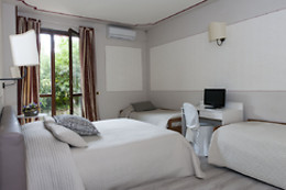 Hotel Monti