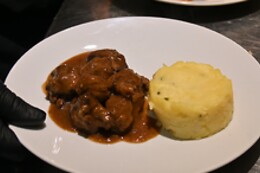 L'Âne Rouge