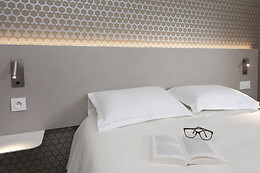 Brit Hotel Avignon Sud