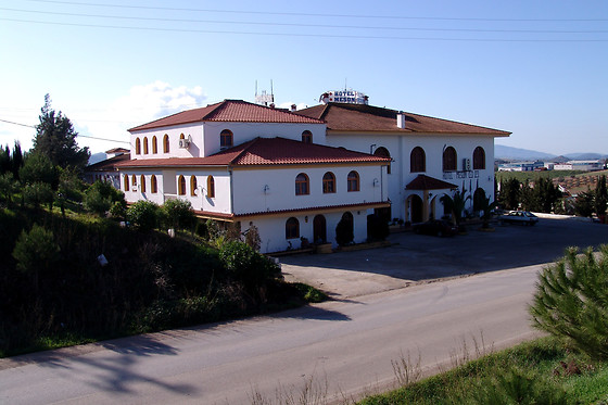 HOTEL MESON FUENTE EL PINO - photo 1