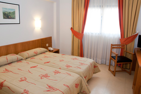 HOTEL ALHAMA - photo 0