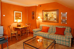 HOTEL AVENIDA REAL