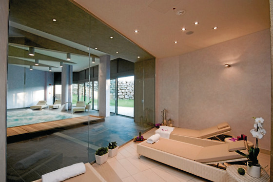 Winter Garden Hotel - photo 0