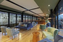 NEYA PORTO HOTEL****