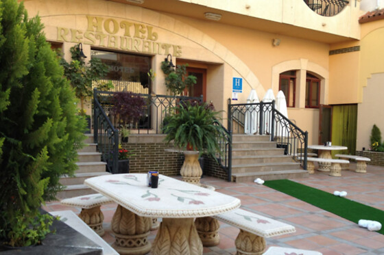 HOTEL AVENIDA - photo 8