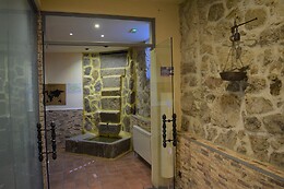 HOTEL LA FUENTE