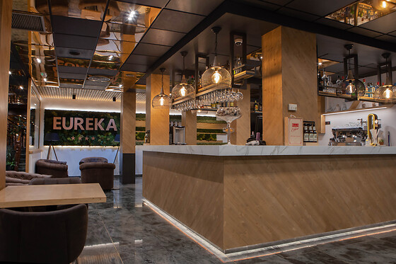YOMO EUREKA HOTEL - photo 1