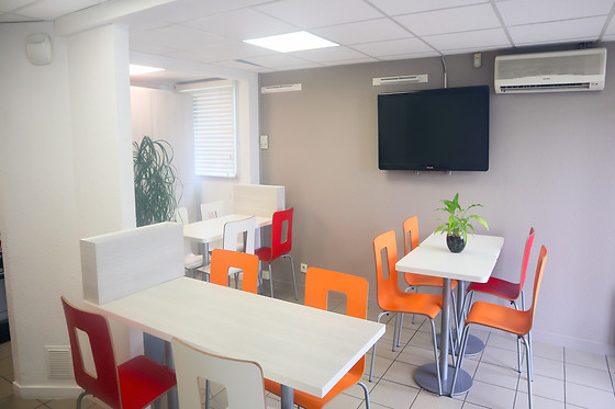 Kyriad Direct Annemasse - photo 2