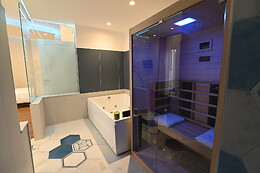 Slope Suites & SPA
