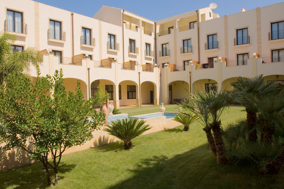 Mahara Hotel - photo 0