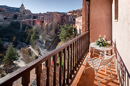 HOTEL ALBARRACIN