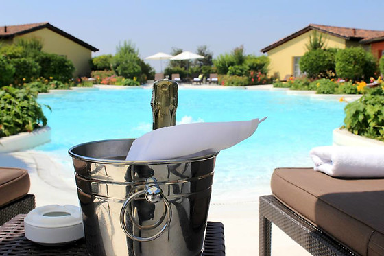 Joia Hotel & Luxury Apartments - photo 0