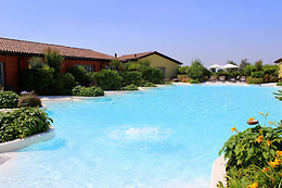 Joia Hotel & Luxury Apartments