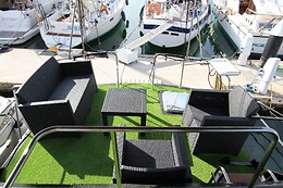 DIAMOND BOAT PARTY