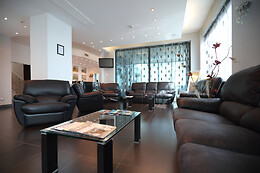 Hotel Relax