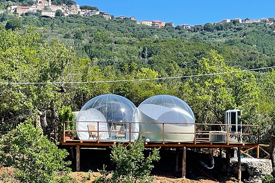 Soggiorno insolito di una notte in Bubble Room presso La Bolla Sotto le Stelle in provincia di Salerno