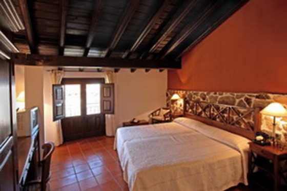 HOTEL SPA VILLA DE MOGARRAZ - photo 2