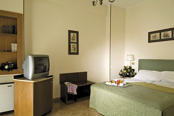 American Hotel - photo 9