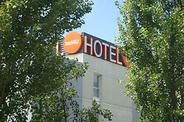 HOTEL BED4U PAMPLONA