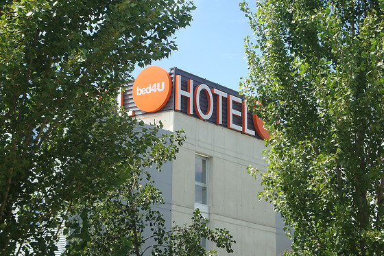 HOTEL BED4U PAMPLONA - photo 11