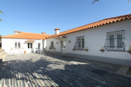 CASAL DE TRALHARIZ