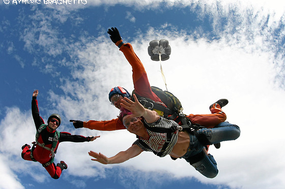 FL 140 Parachutisme Bordeaux - photo 4