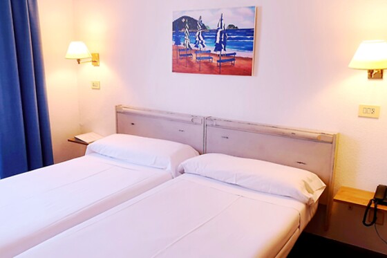 HOTEL ZARAUZ - photo 3