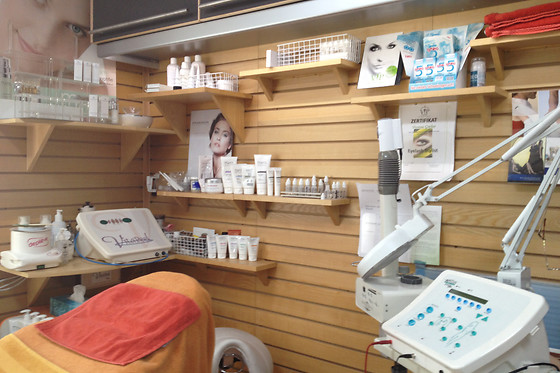 Kosmetik Studio - photo 0