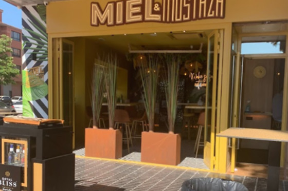 RESTAURANTE MIEL Y MOSTAZA - photo 9