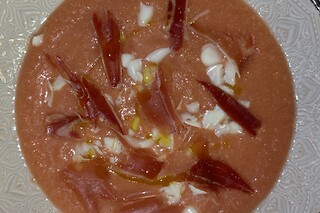 Pranzo o cena tipica spagnola presso Tabarca Cucina Iberica a Genova