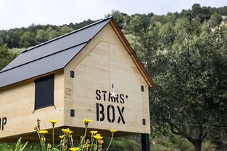 Soggiorno insolito di una notte con colazione presso StarsBOX Punta Mortola in provincia di Imperia