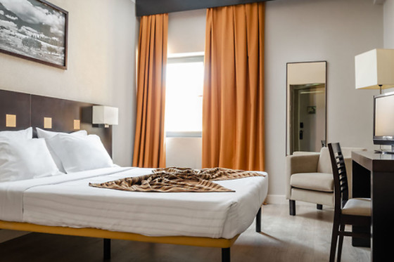 HOTEL DOM LUÍS - photo 1