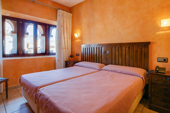 L'AGORA HOTEL - photo 6