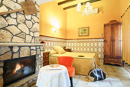 HOTEL RURAL ALBAMANJON