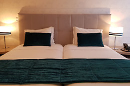 SANTA CRUZ VILLAGE HOTEL